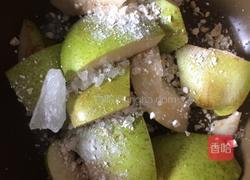 川贝冰糖梨水的做法图解3