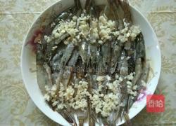 蒜蓉蒸虾的做法图解5