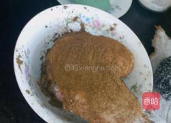 油炸孜然味整鸡腿的做法图解3