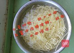 土豆丝卷饼的做法图解2
