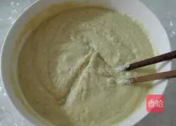 Illustration of making bean dregs pancakes 5