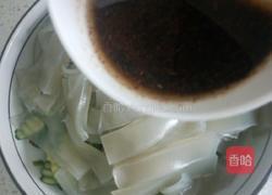 黄瓜拌拉皮的做法图解3