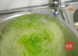 凉拌酸辣土豆丝的做法图解4