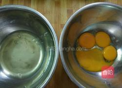 手绘樱桃蛋糕卷的做法图解2