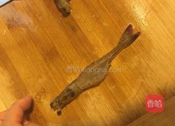 蒜香烤虾的做法图解2