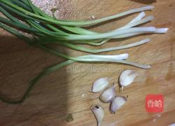 香葱煎豆腐的做法图解1