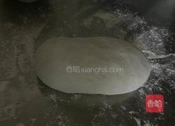 葱油千层饼的做法图解2