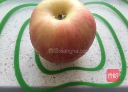 苹果--大闸蟹的做法图解1