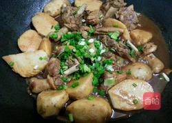 芋艿炖鸭腿的做法图解7
