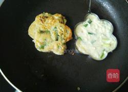 土豆鸡蛋饼的做法图解8