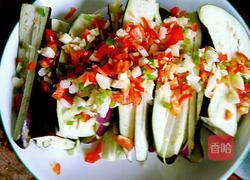 红辣椒蒸茄子的做法图解4