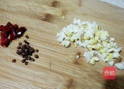 爆炒田螺的做法图解2