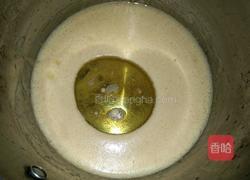 Kitty猫卡通月饼的做法图解3