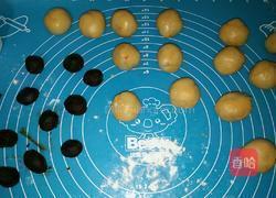 Kitty猫卡通月饼的做法图解7