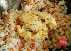 培根蛋炒饭的做法图解7