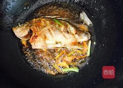 红烧黄莿鱼的做法图解6