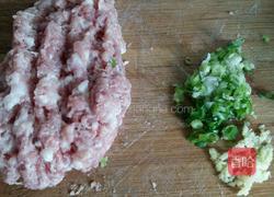 青菜肉丸豆腐汤的做法图解2