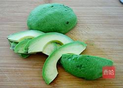 牛油果寿司的做法图解3