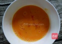 青椒炒蛋的做法图解1