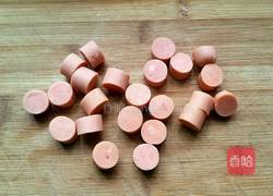 秋葵炒香肠的做法图解4