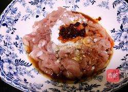 西芹炒肉丝的做法图解2