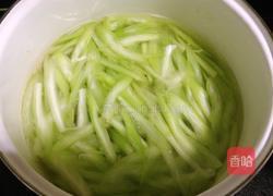 西芹炒肉丝的做法图解6