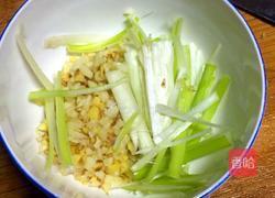 麻辣青笋鸡丝的做法图解5