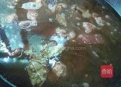 卤猪脚的做法图解5