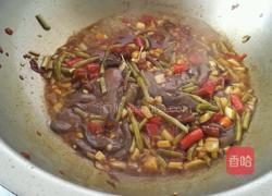 酸菜鸭血的做法图解1