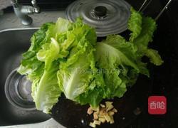 卤水猪耳汤粉的做法图解1