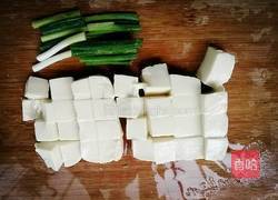 鱼骨豆腐汤的做法图解2