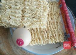 美味方便面的做法图解1