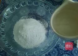 红酒蔓越莓冰皮月饼的做法图解2