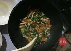 海鲜菇炒胡萝卜的做法图解10