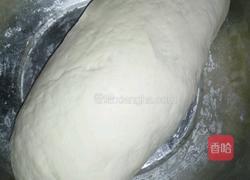 韭菜鸡蛋馅包子的做法图解1