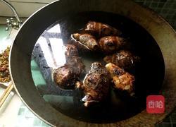 剁椒芋头仔的做法图解2