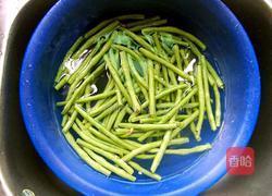 干煸長豆角的做法圖解1