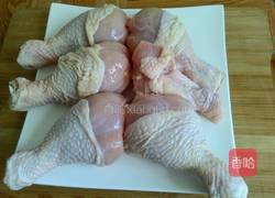 蒜蓉剁椒蒸鸡腿的做法图解1