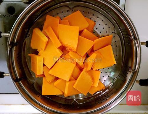 上锅蒸开锅后蒸10分钟左右就熟了