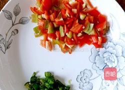 双椒肉拌面的做法图解2