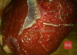 啤酒炖牛肉的做法图解1