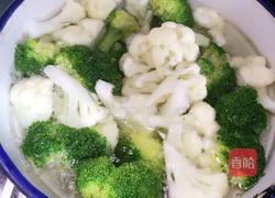 双花炒肉片的做法图解3