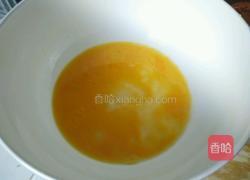 吞拿魚芝士番茄蛋治的做法图解3