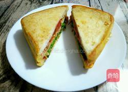 吞拿魚芝士番茄蛋治的做法图解13