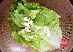 蒜蓉生菜的做法图解1