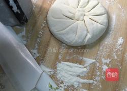 洋葱胡萝卜丝饼的做法图解3