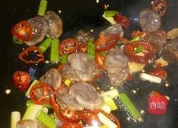 腊肠炒干笋的做法图解5