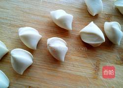 猪肉韭菜水饺的做法图解8