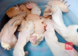 香卤鸡脖的做法图解1