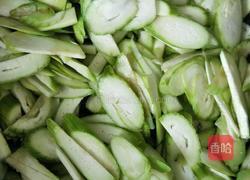 西红柿鸡蛋炒丝瓜的做法图解2